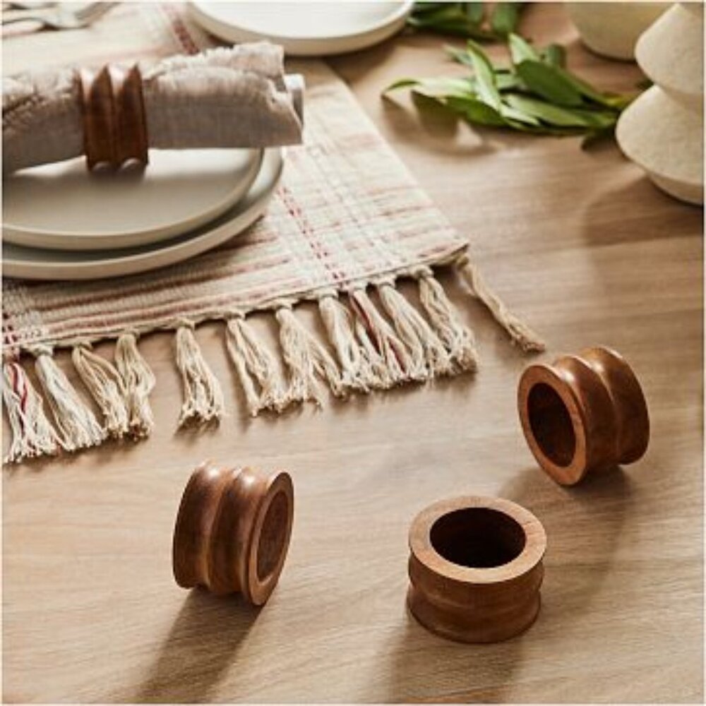 NWT Crosby St Wooden Napkin Rings - Picture 3 of 3